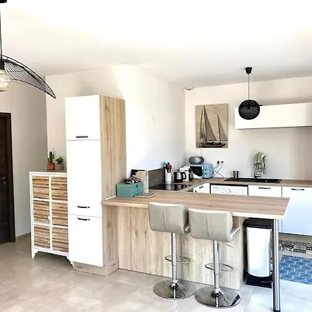 Moderne Avec Piscine Privee Pour 4 Pers