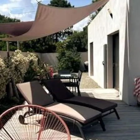 Vakantiehuis Moderne Avec Piscine Privee Pour 4 Pers Lecci